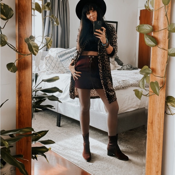 Sovereignty Catalyst • Word Witch • Creative Provocateur • Author - Picture 6 of 8